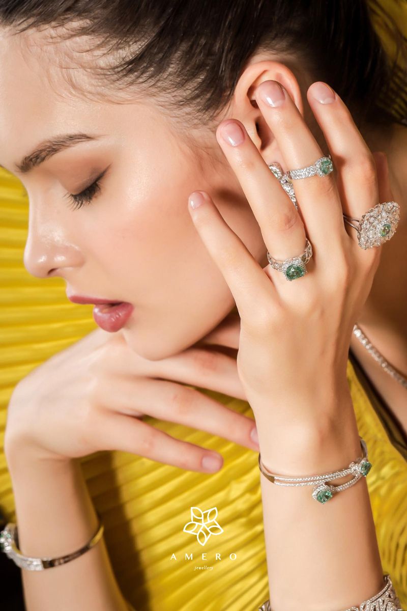 promise ring dipakai di jari mana