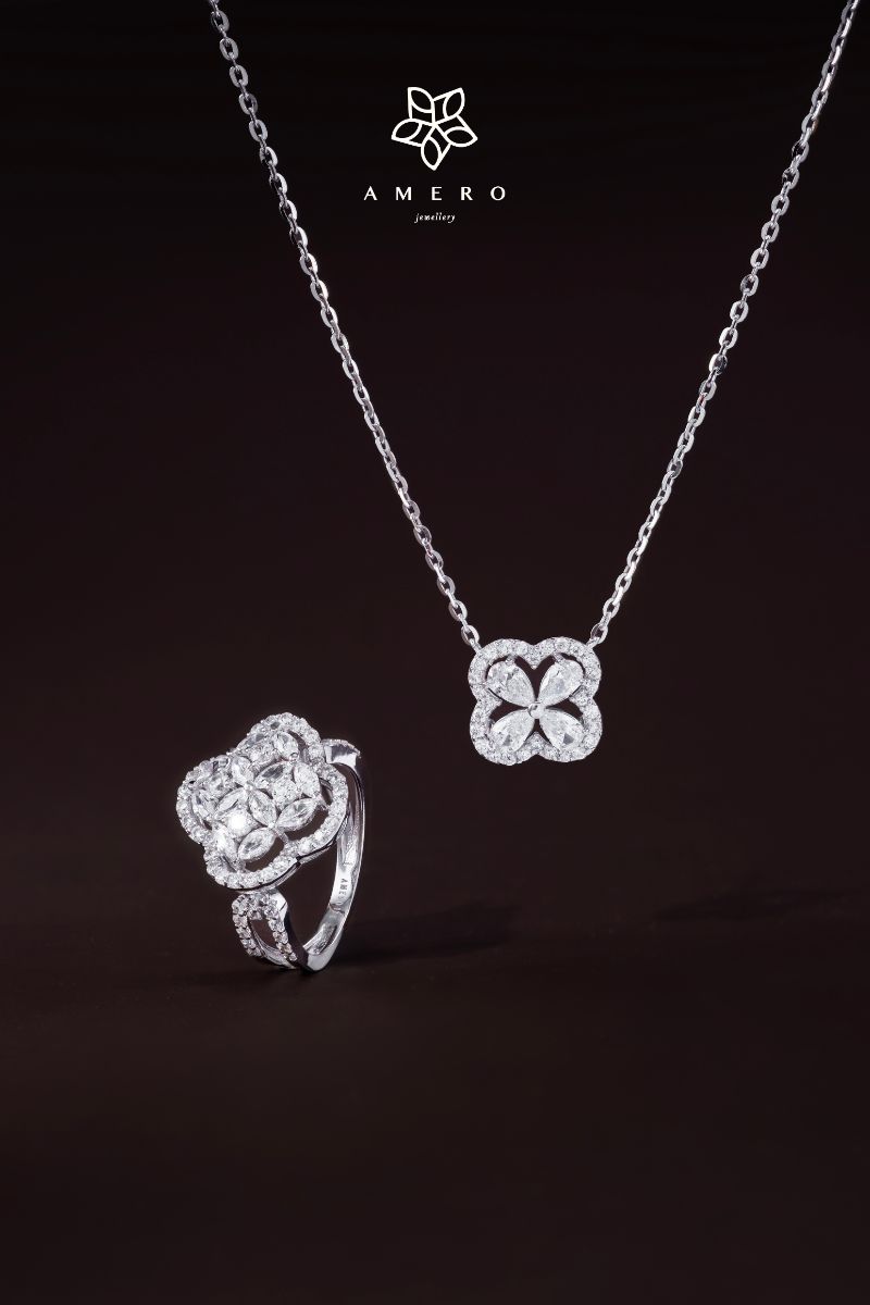 1 set perhiasan emas